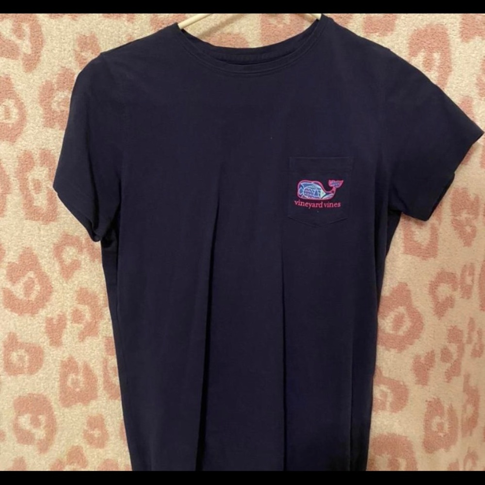 vineyard vines!